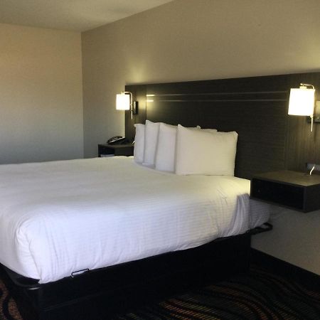 Americas Best Value Inn Muskogee Buitenkant foto