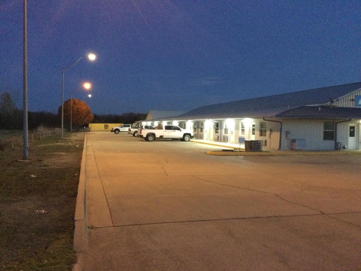 Americas Best Value Inn Muskogee Buitenkant foto